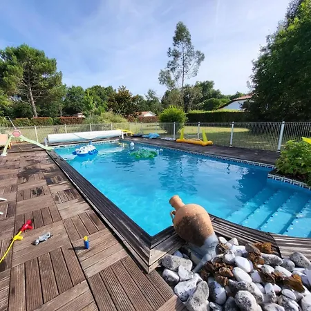 Belle De Jour Holiday home *